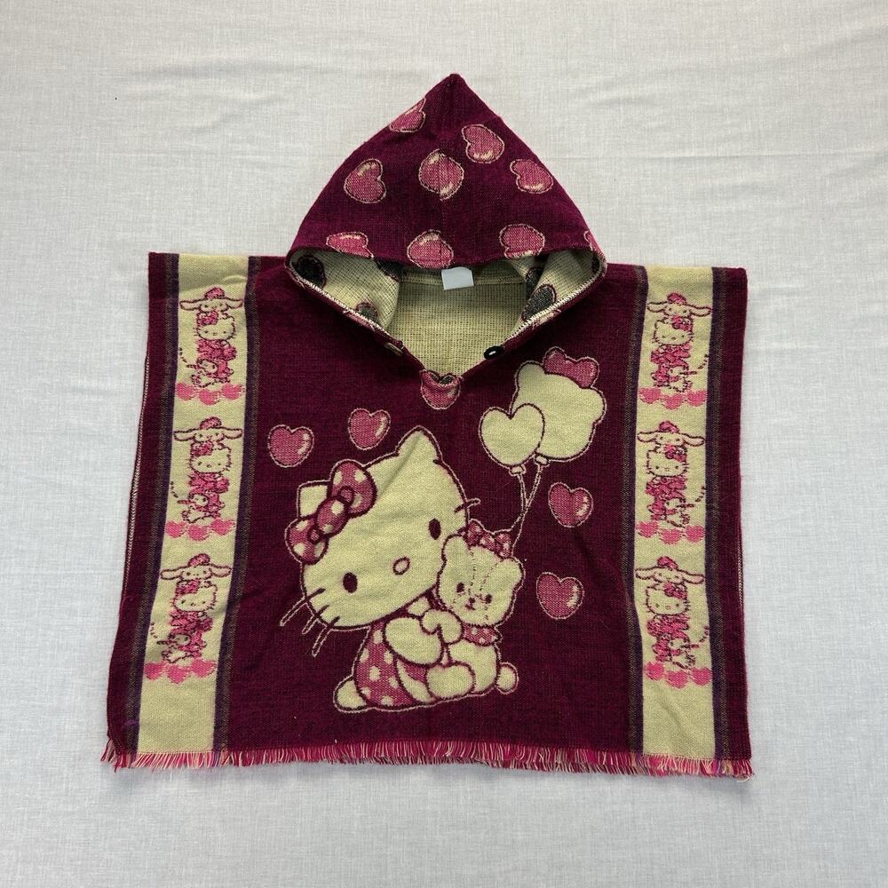 Hello Kitty Hooded Pancho Girls One Size Graphic Print Tapestry Blanket Red Love